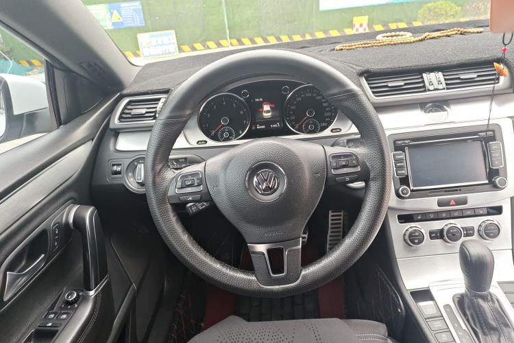 Used Volkswagen FAW-Volkswagen CC 2015 1.8TSI Luxury Model Steering Wheel