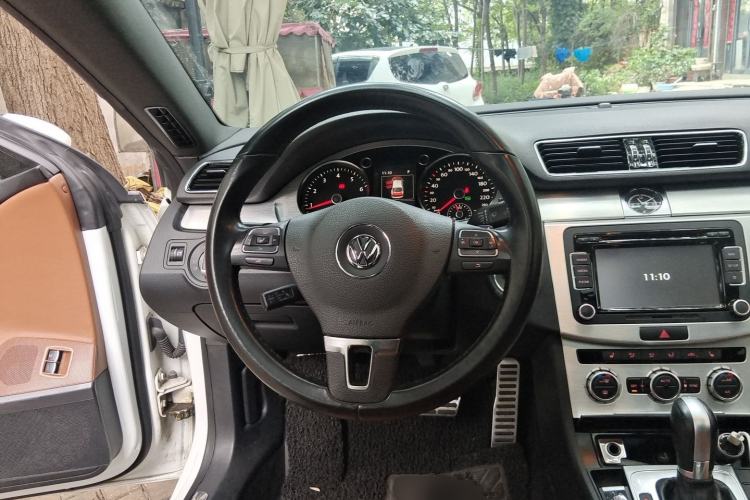 Used Volkswagen FAW-Volkswagen CC 2015 1.8TSI Luxury Model Steering Wheel