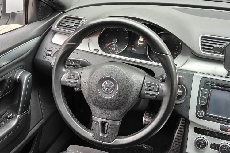 Used Volkswagen FAW-Volkswagen CC 2015 1.8TSI Luxury Model Steering Wheel