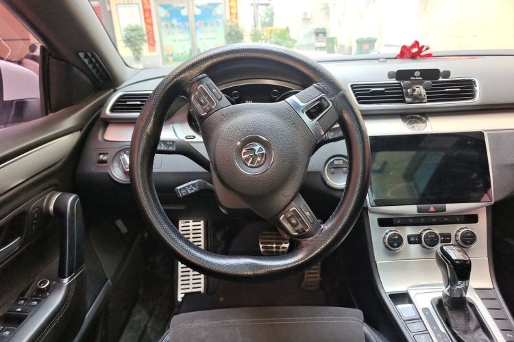 Used Volkswagen FAW-Volkswagen CC 2015 2.0 TSI Luxury Model Steering Wheel