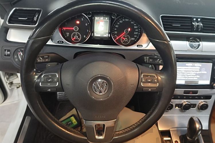 Used Volkswagen FAW-Volkswagen CC 2015 2.0 TSI Luxury Model Steering Wheel