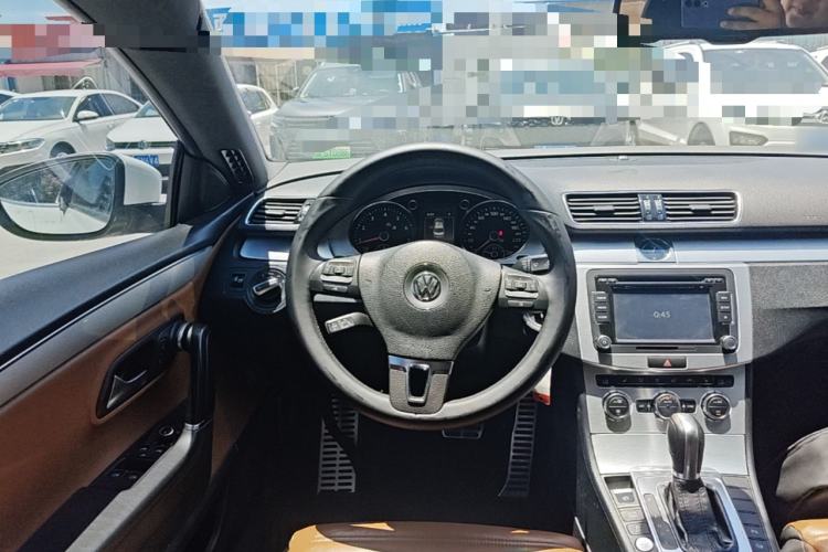 Used Volkswagen FAW-Volkswagen CC 2015 1.8TSI Luxury Model Steering Wheel