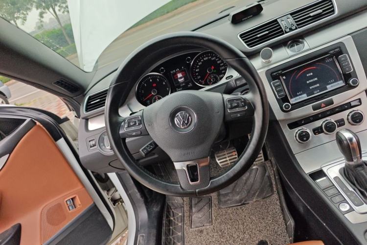 Used Volkswagen FAW-Volkswagen CC 2015 1.8TSI Luxury Model Steering Wheel