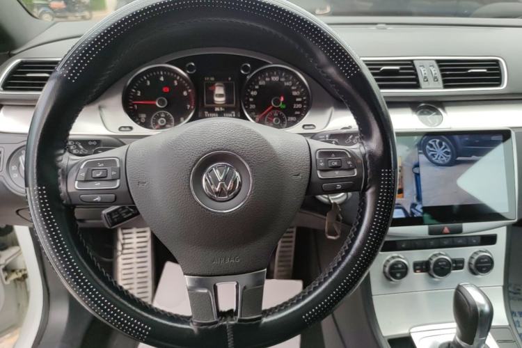 Used Volkswagen FAW-Volkswagen CC 2015 1.8TSI Luxury Model Steering Wheel