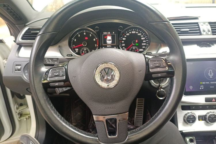 Used Volkswagen FAW-Volkswagen CC 2015 1.8TSI Luxury Model Steering Wheel