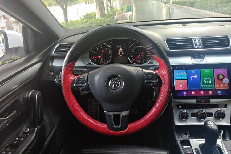Used Volkswagen FAW-Volkswagen CC 2015 1.8TSI Prestige Model Steering Wheel