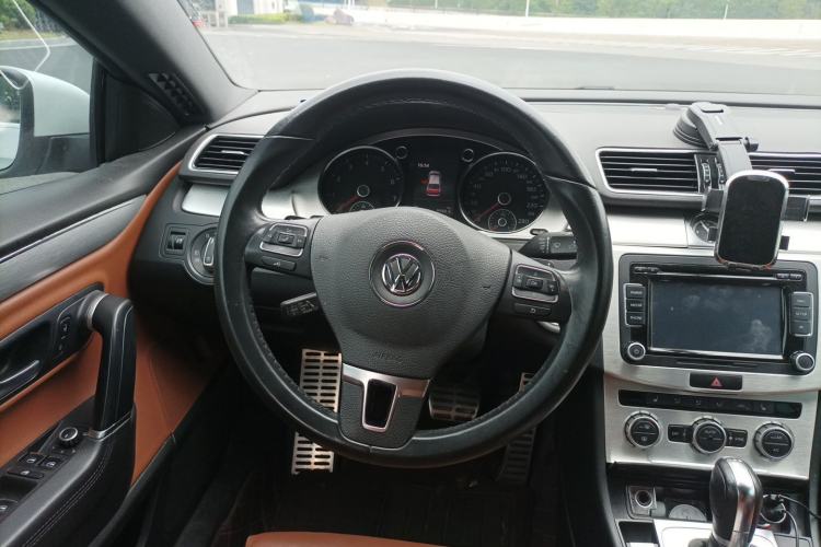 Used Volkswagen FAW-Volkswagen CC 2015 2.0 TSI Luxury Model Steering Wheel