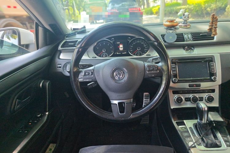 Used Volkswagen FAW-Volkswagen CC 2015 1.8TSI Luxury Model Steering Wheel