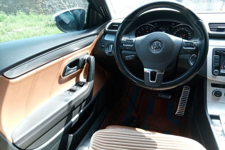 Used Volkswagen FAW-Volkswagen CC 2015 2.0 TSI Luxury Model Steering Wheel