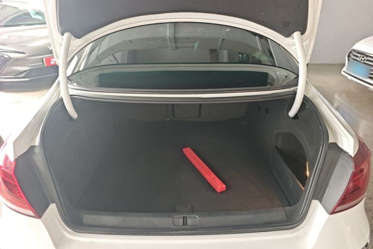 Used Volkswagen FAW-Volkswagen CC 2015 2.0 TSI Luxury Model Trunk