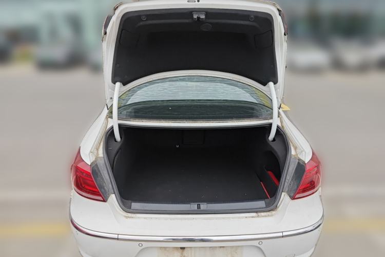 Used Volkswagen FAW-Volkswagen CC 2015 1.8TSI Prestige Model Trunk