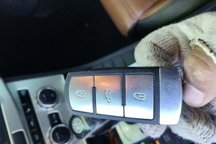 Used Volkswagen FAW-Volkswagen CC 2015 2.0 TSI Ultimate Model Vehicle Key