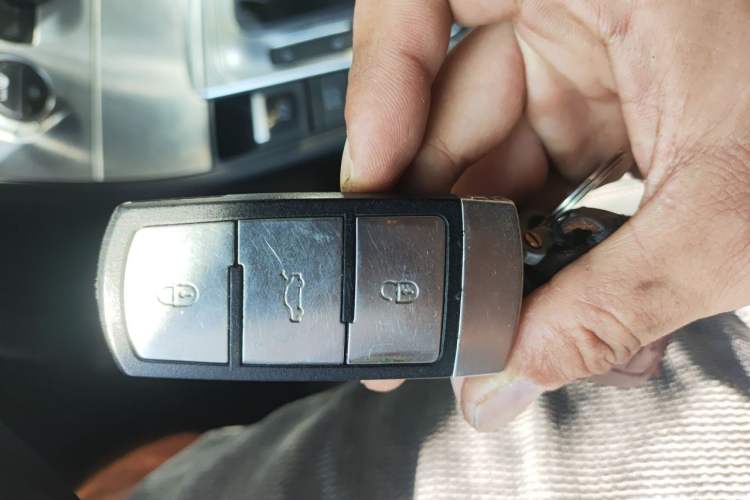 Used Volkswagen FAW-Volkswagen CC 2015 1.8TSI Luxury Model Vehicle Key