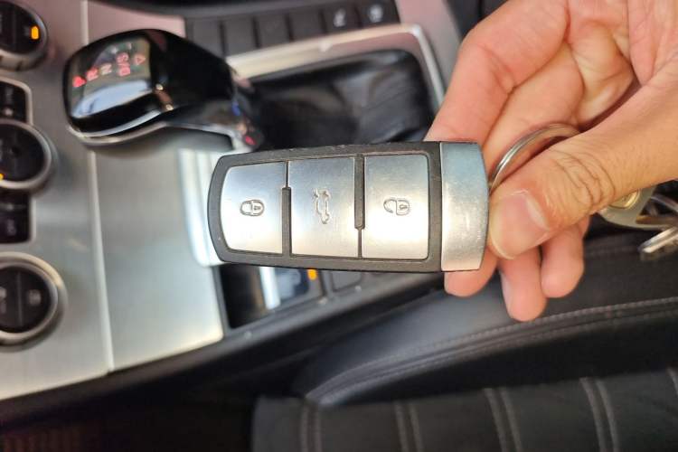 Used Volkswagen FAW-Volkswagen CC 2015 2.0 TSI Luxury Model Vehicle Key