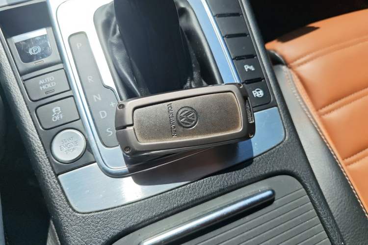 Used Volkswagen FAW-Volkswagen CC 2015 1.8TSI Luxury Model Vehicle Key