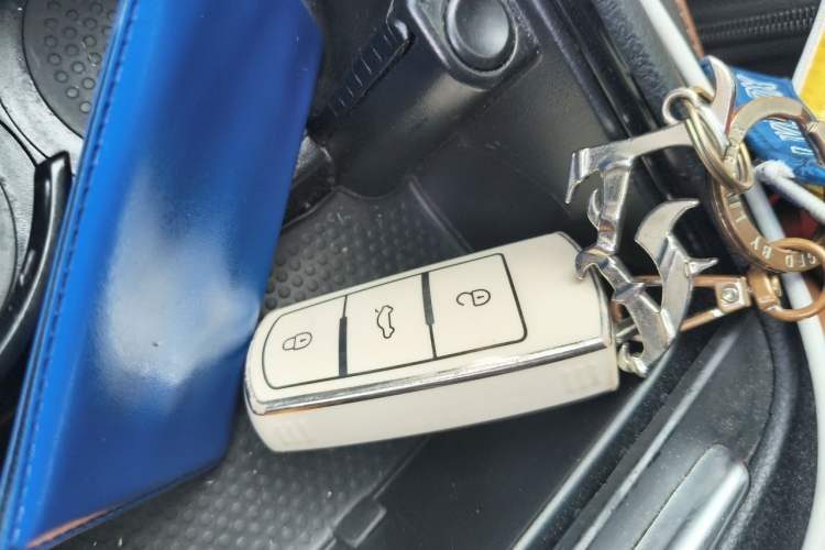 Used Volkswagen FAW-Volkswagen CC 2015 1.8TSI Luxury Model Vehicle Key