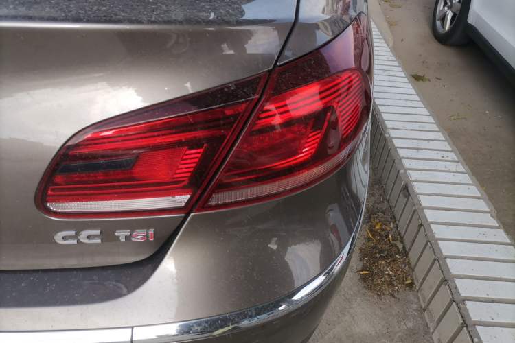 Used Volkswagen FAW-Volkswagen CC 2015 1.8TSI Prestige Model Exterior 6