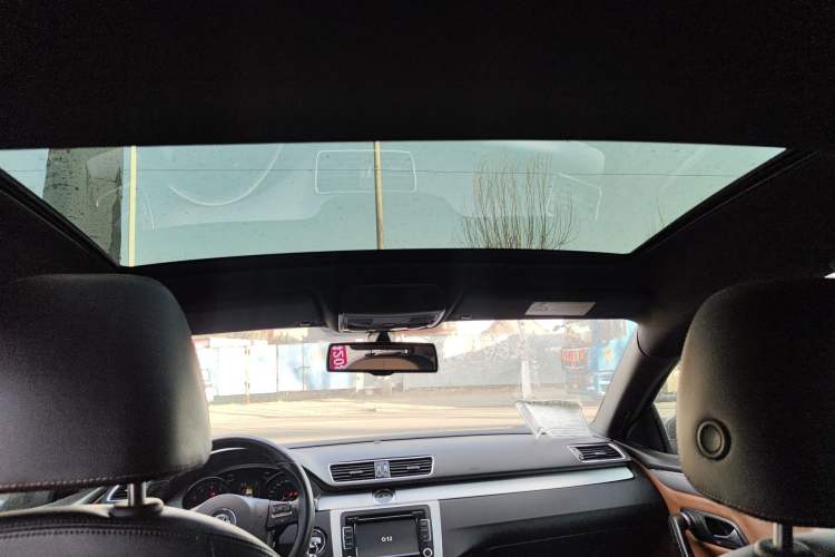 Used Volkswagen FAW-Volkswagen CC 2015 2.0 TSI Luxury Model Headliner