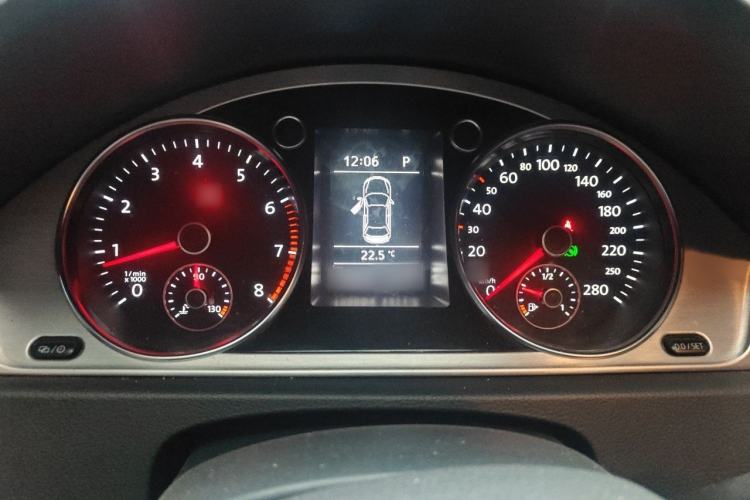 Used Volkswagen FAW-Volkswagen CC 2015 1.8TSI Prestige Model Instrument Cluster