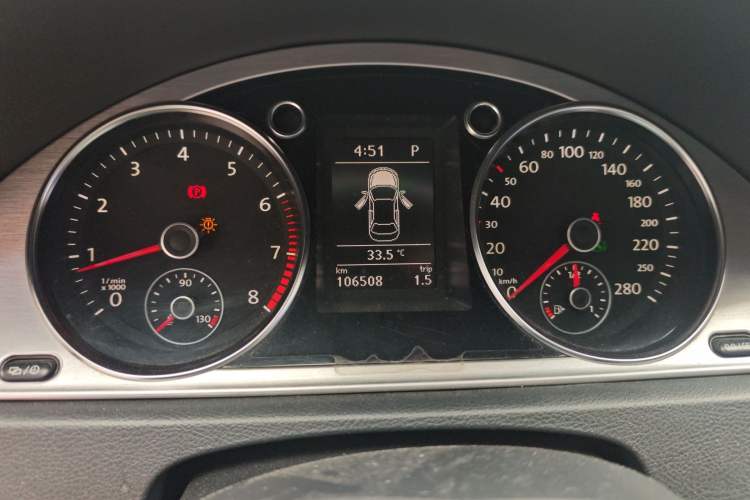 Used Volkswagen FAW-Volkswagen CC 2015 1.8TSI Prestige Model Instrument Cluster