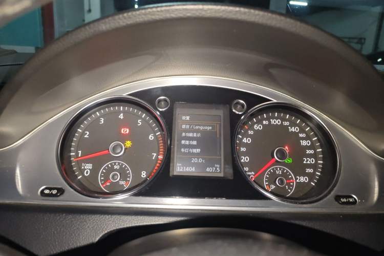 Used Volkswagen FAW-Volkswagen CC 2015 1.8TSI Luxury Model Instrument Cluster