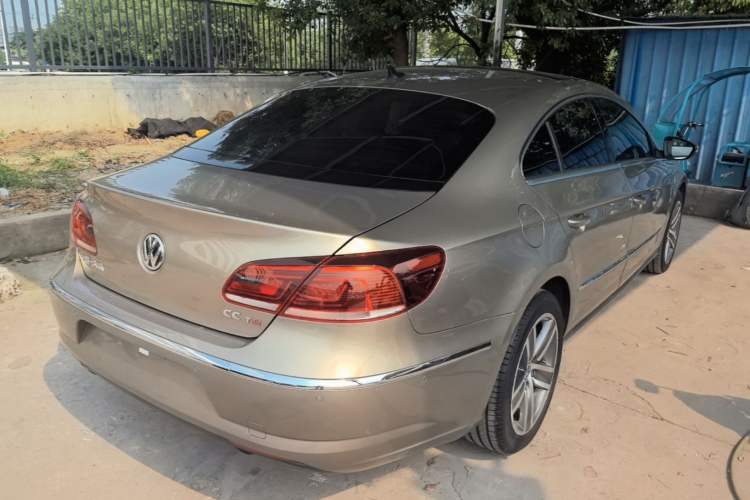 Used Volkswagen FAW-Volkswagen CC 2015 1.8TSI Luxury Model Rear Right 45 Deg