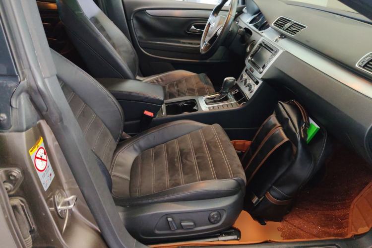 Used Volkswagen FAW-Volkswagen CC 2015 1.8TSI Luxury Model Right Front Seat