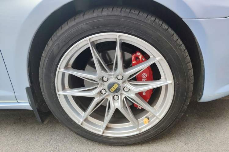 Used Volkswagen FAW-Volkswagen CC 2016 1.8TSI Prestige Model Right Front Wheel Hub