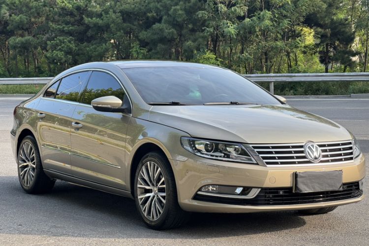 Used Volkswagen FAW-Volkswagen CC 2016 1.8TSI Luxury Model Exterior 2