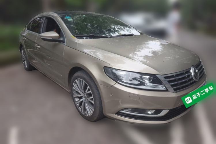 Used Volkswagen FAW-Volkswagen CC 2016 1.8TSI Luxury Model Front Right 45 Deg