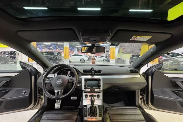 Used Volkswagen FAW-Volkswagen CC 2016 1.8TSI Prestige Model Interior 1