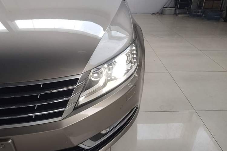 Used Volkswagen FAW-Volkswagen CC 2016 1.8TSI Luxury Model Left Front Headlight