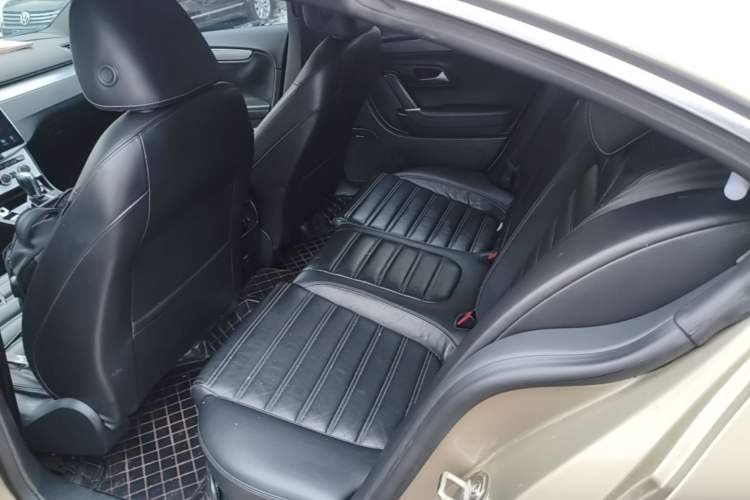 Used Volkswagen FAW-Volkswagen CC 2016 1.8TSI Prestige Model Left Rear Seat