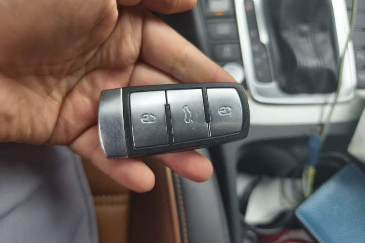 Used Volkswagen FAW-Volkswagen CC 2016 1.8TSI Luxury Model Vehicle Key