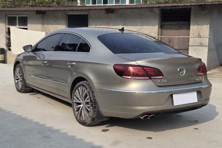 Used Volkswagen FAW-Volkswagen CC 2016 1.8TSI Luxury Model Exterior 5