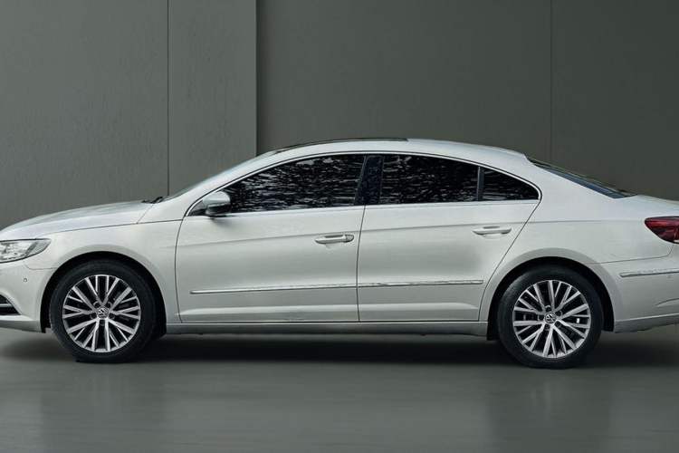 Used Volkswagen FAW-Volkswagen CC 2016 1.8TSI Luxury Model Exterior 5