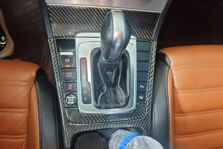 Used Volkswagen FAW-Volkswagen CC 2016 1.8TSI Luxury Model Gear Lever