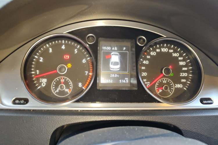 Used Volkswagen FAW-Volkswagen CC 2016 2.0 TSI Ultimate Edition Instrument Cluster