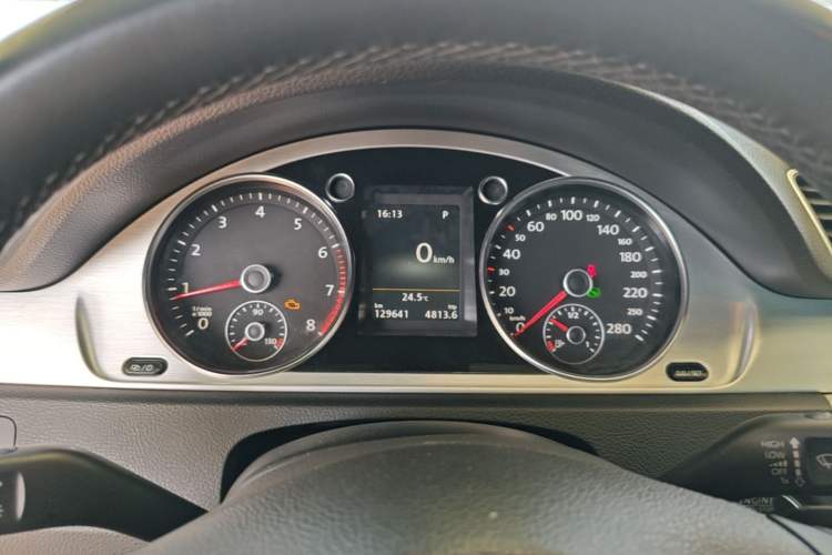 Used Volkswagen FAW-Volkswagen CC 2016 1.8TSI Luxury Model Instrument Cluster
