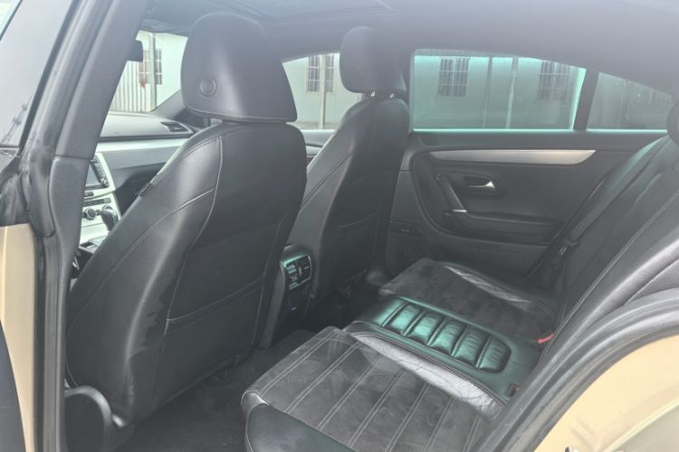 Used Volkswagen FAW-Volkswagen CC 2016 1.8TSI Luxury Model Interior 3