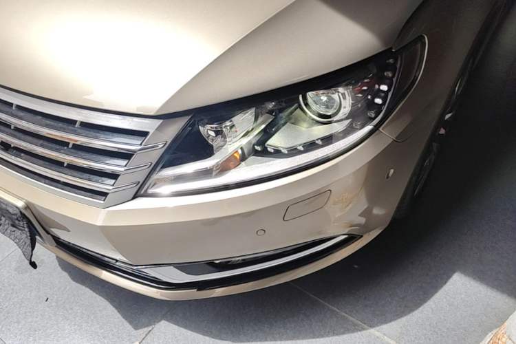 Used Volkswagen FAW-Volkswagen CC 2016 1.8TSI Luxury Model Left Front Headlight