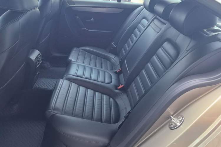 Used Volkswagen FAW-Volkswagen CC 2016 1.8TSI Prestige Model Left Rear Seat