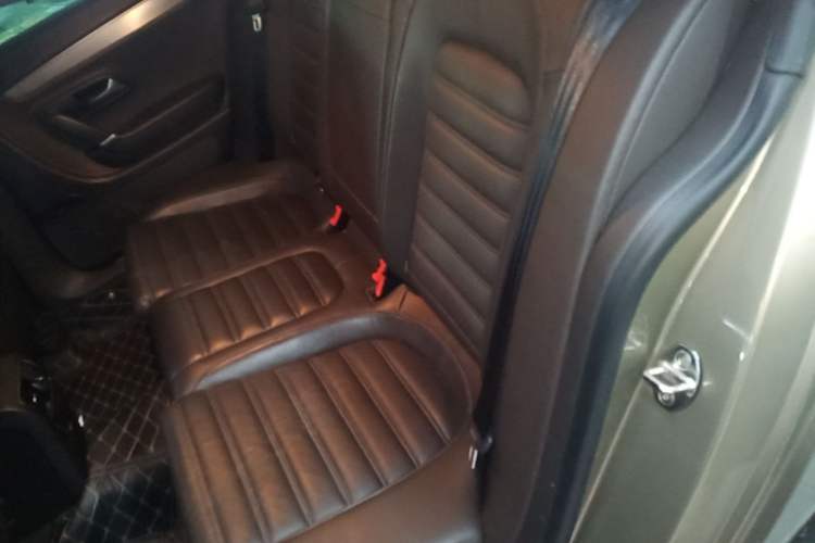 Used Volkswagen FAW-Volkswagen CC 2016 2.0 TSI Luxury Model Left Rear Seat