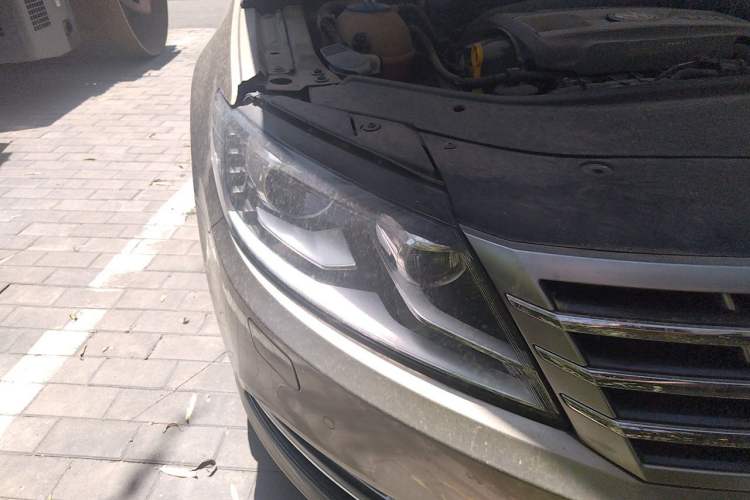 Used Volkswagen FAW-Volkswagen CC 2016 1.8TSI Prestige Model Right Front Headlight