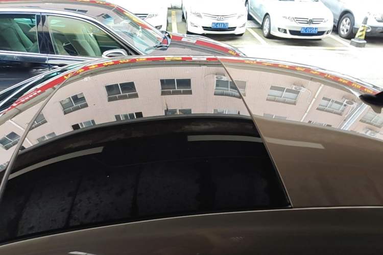Used Volkswagen FAW-Volkswagen CC 2016 1.8TSI Luxury Model Roof
