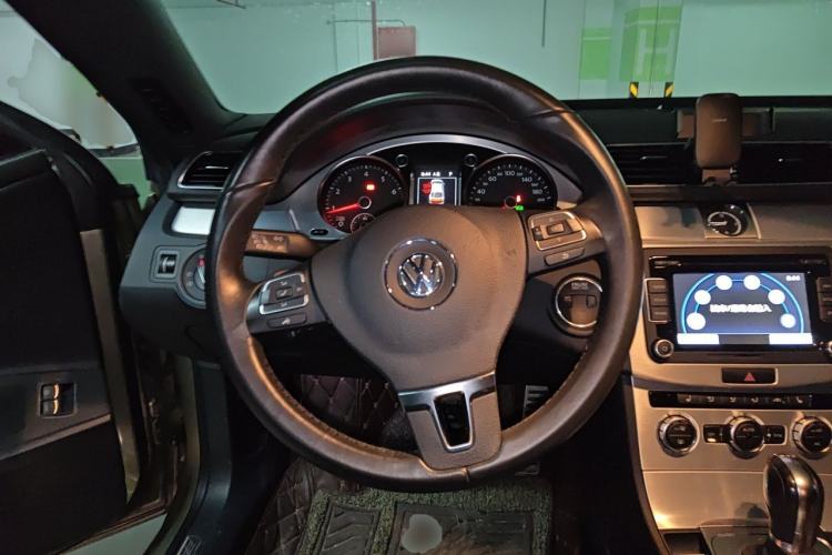 Used Volkswagen FAW-Volkswagen CC 2016 2.0 TSI Luxury Model Steering Wheel