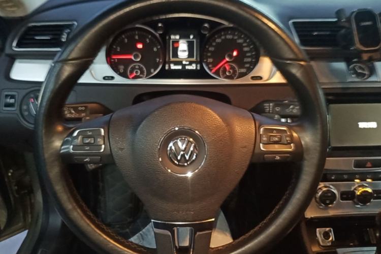 Used Volkswagen FAW-Volkswagen CC 2016 2.0 TSI Luxury Model Steering Wheel