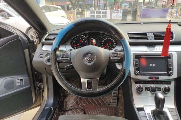 Used Volkswagen FAW-Volkswagen CC 2016 1.8TSI Luxury Model Steering Wheel
