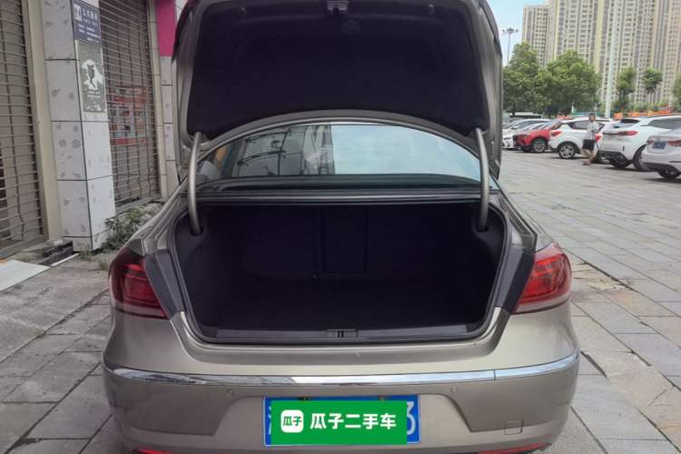 Used Volkswagen FAW-Volkswagen CC 2016 1.8TSI Prestige Model Trunk
