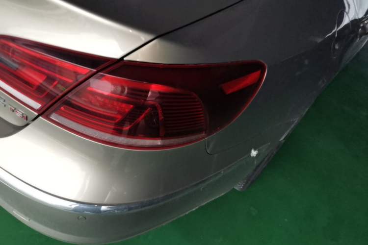 Used Volkswagen FAW-Volkswagen CC 2016 2.0 TSI Luxury Model Right Rear Taillight